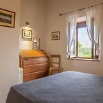 Podere Bargnano Cetona, Sleeps 12, Pool, Wifi, Air Conditioning