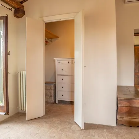 Podere Bargnano Cetona, Sleeps 12, Pool, Wifi, Air Conditioning Willa