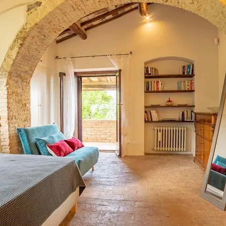 Podere Bargnano Cetona, Sleeps 12, Pool, Wifi, Air Conditioning Villa