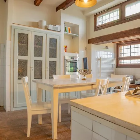 Podere Bargnano Cetona, Sleeps 12, Pool, Wifi, Air Conditioning Willa *