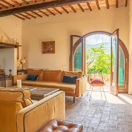 Podere Bargnano Cetona, Sleeps 12, Pool, Wifi, Air Conditioning Cetona