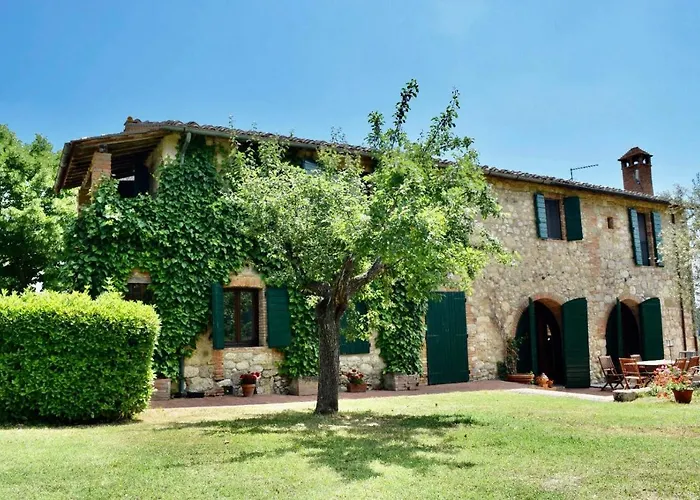 Podere Bargnano Cetona, Sleeps 12, Pool, Wifi, Air Conditioning * Cetona