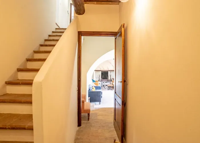 Podere Bargnano Cetona, Sleeps 12, Pool, Wifi, Air Conditioning *